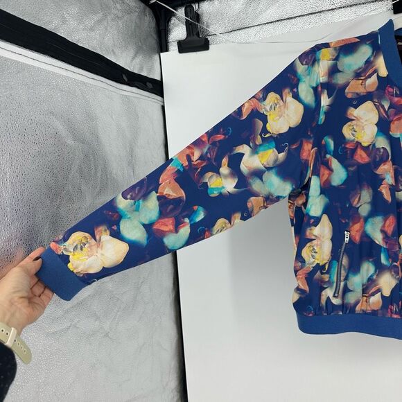 Artsy Silk Blend Floral Bomber Jacket Blue Yellow Size L Fairy Art to Wear - Picture 8 of 10